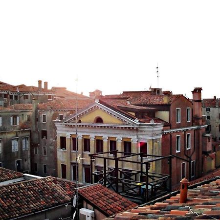 Venice Apartments Luaran gambar